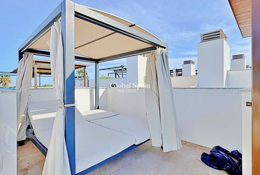 Resale - HOUSE -
TORREVIEJA - Costa Blanca