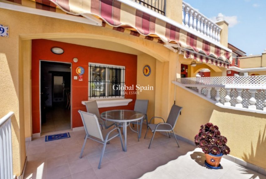 Resale - HOUSE -
TORREVIEJA - Costa Blanca