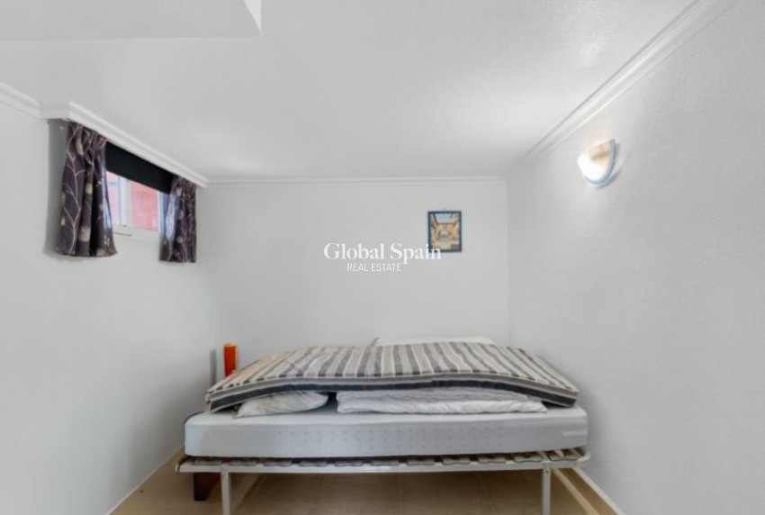 Resale - HOUSE -
TORREVIEJA - Costa Blanca