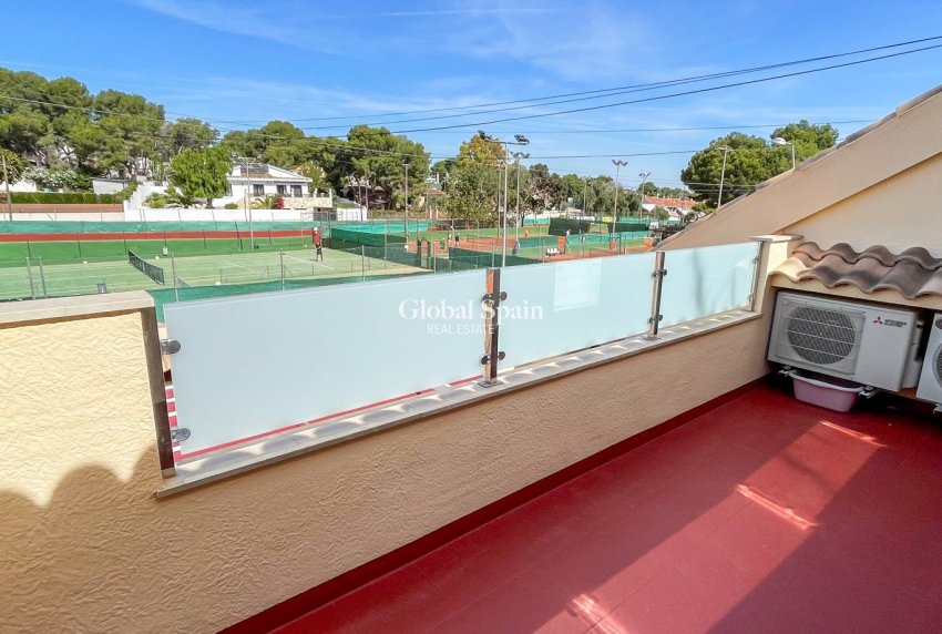 Resale - HOUSE -
TORREVIEJA - Costa Blanca