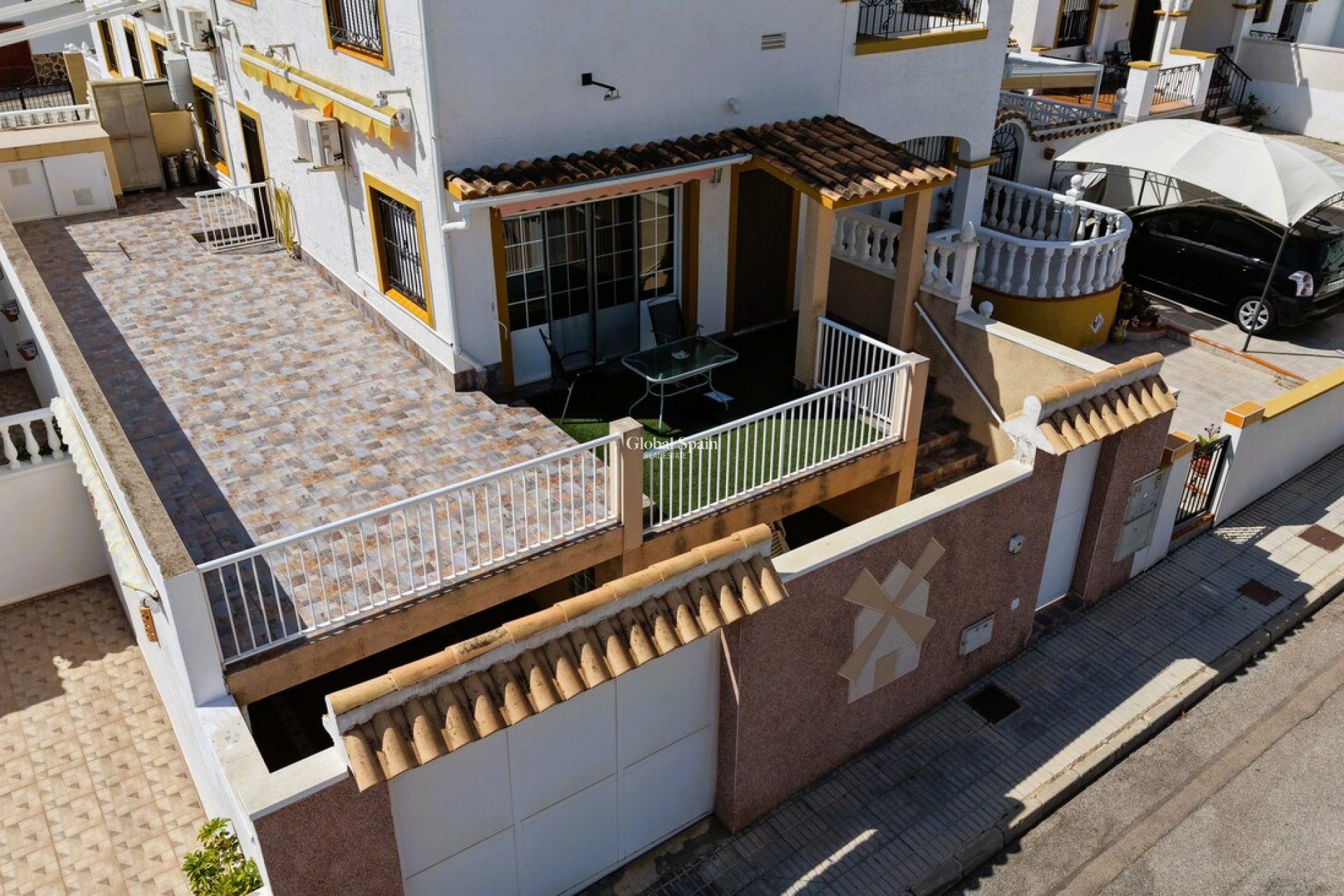 Resale - HOUSE -
TORREVIEJA - Costa Blanca
