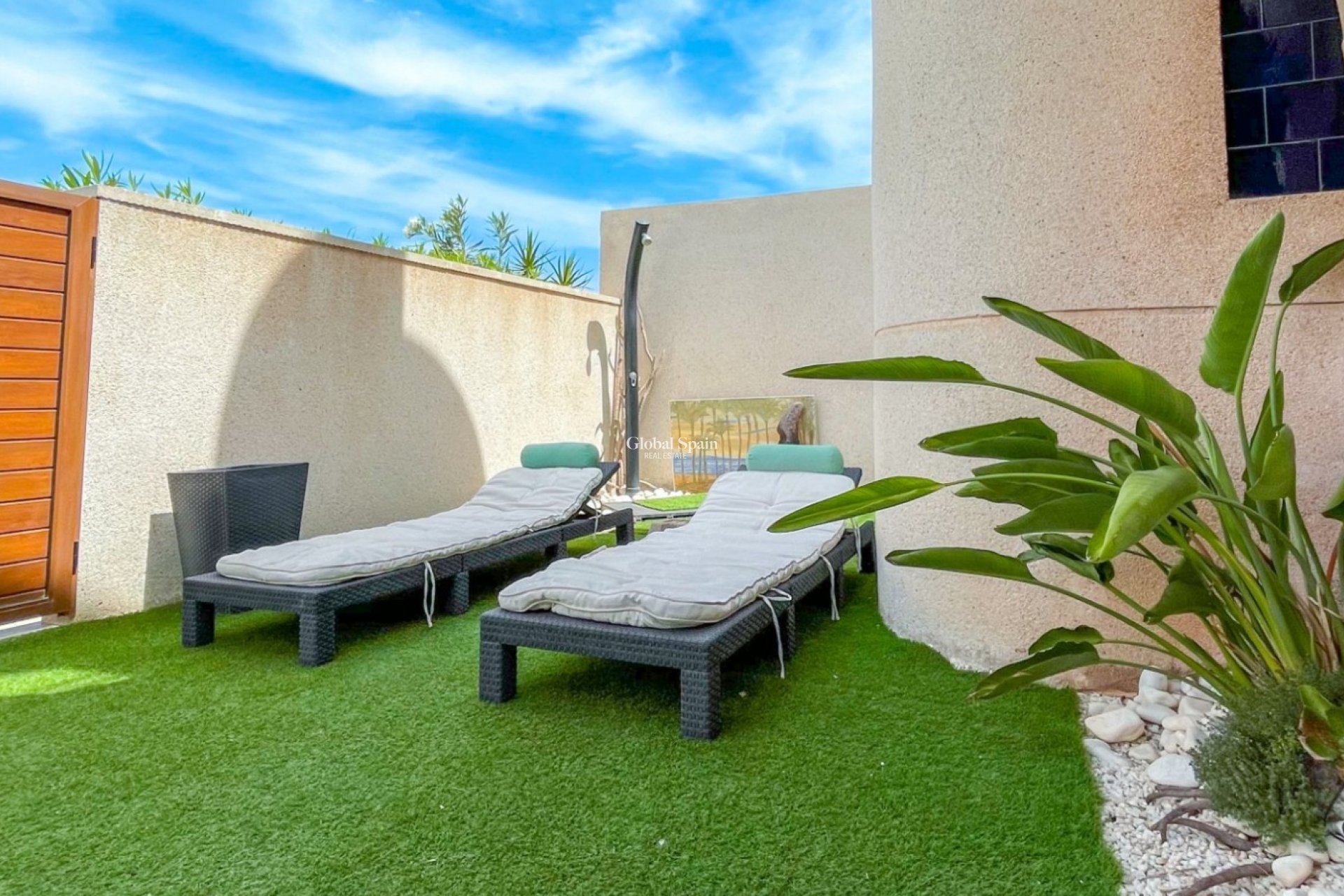 Resale - HOUSE -
TORREVIEJA - Costa Blanca
