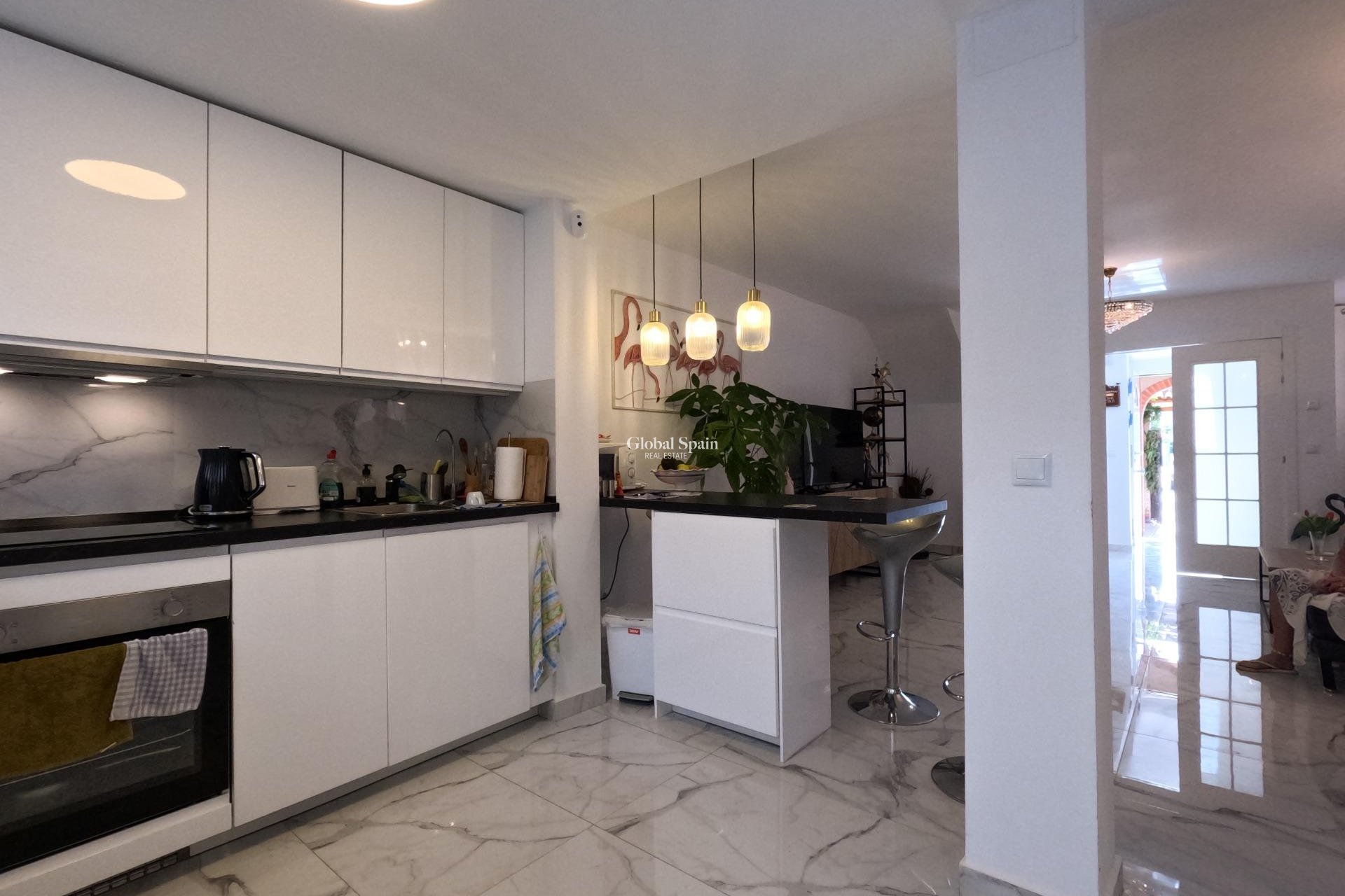 Resale - HOUSE -
TORREVIEJA - El Acequión - Los Náufragos