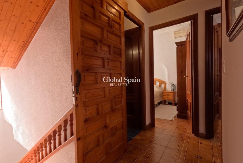 Resale - HOUSE -
TORREVIEJA - El Acequión - Los Náufragos