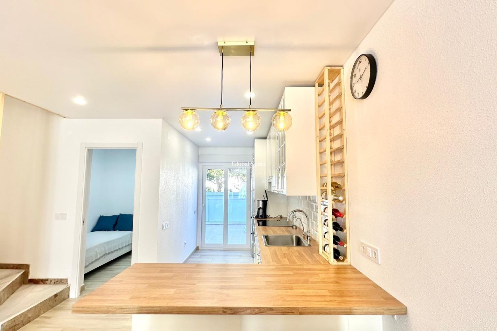 Resale - HOUSE -
TORREVIEJA - Estacion de autobuses