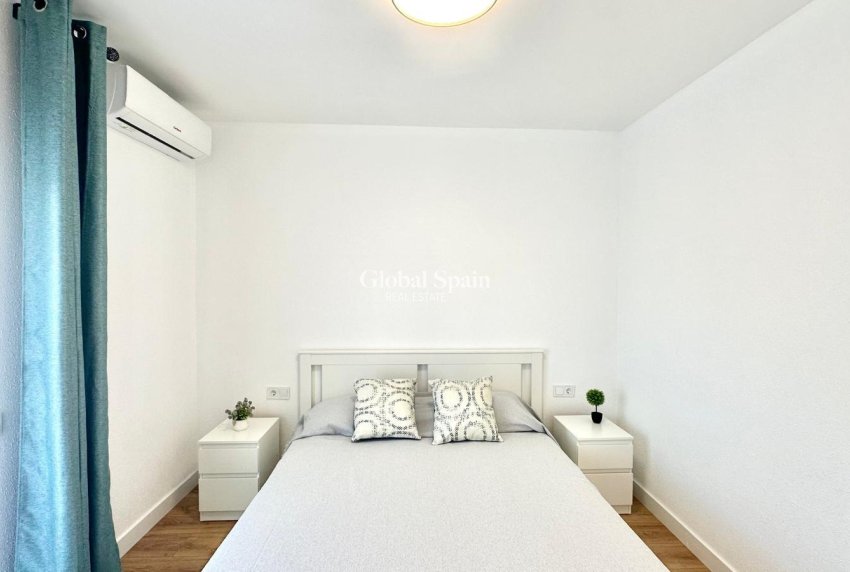 Resale - HOUSE -
TORREVIEJA - Estacion de autobuses