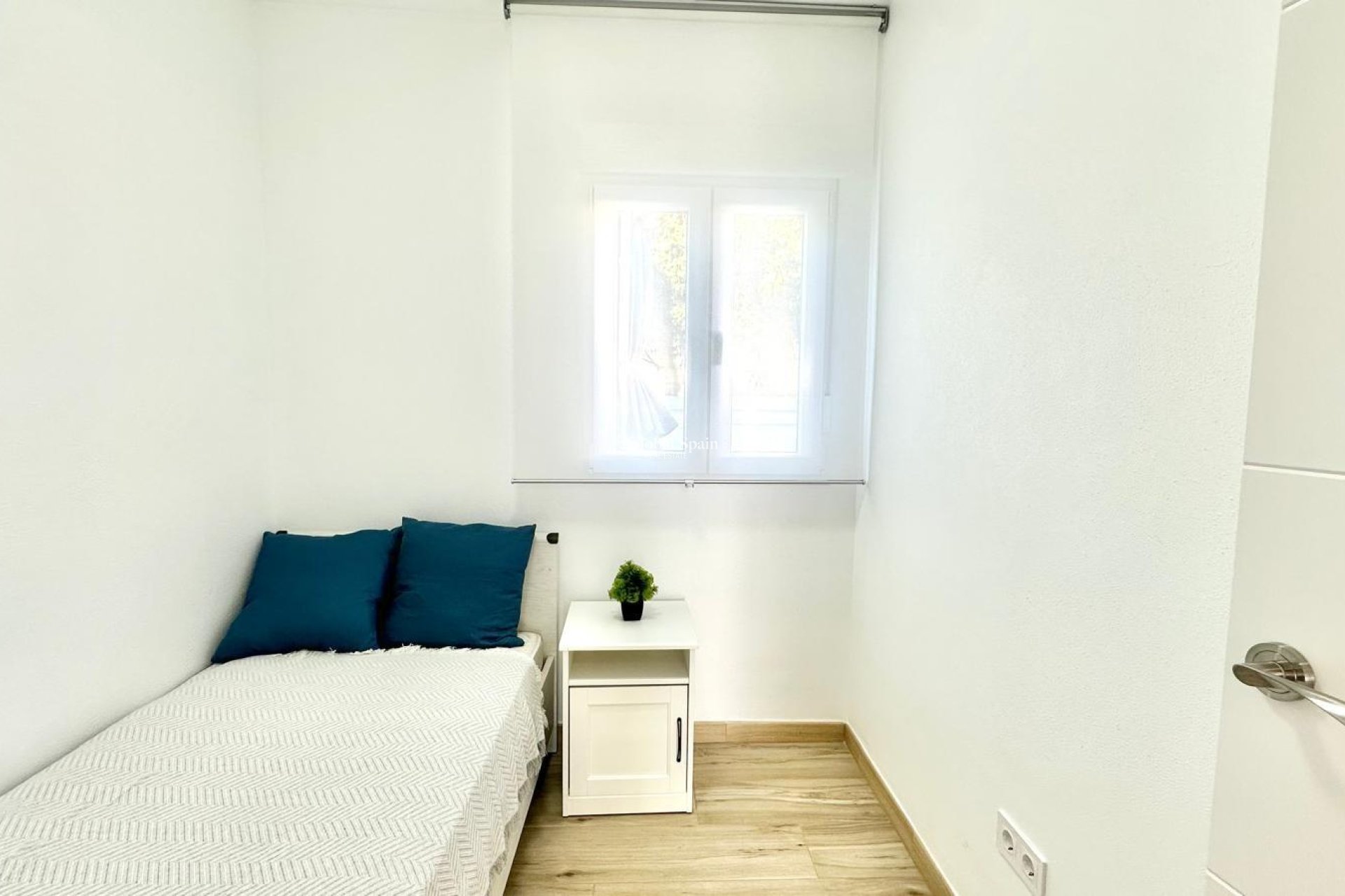 Resale - HOUSE -
TORREVIEJA - Estacion de autobuses