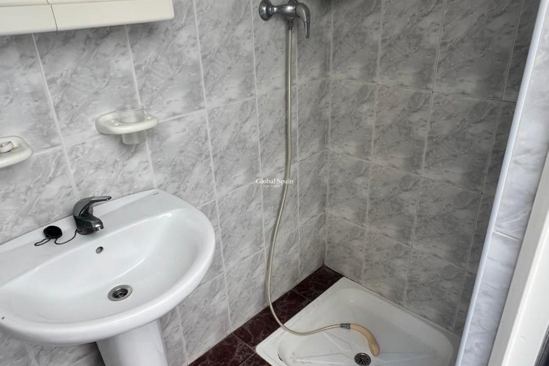 Resale - HOUSE -
TORREVIEJA - Estacion de autobuses