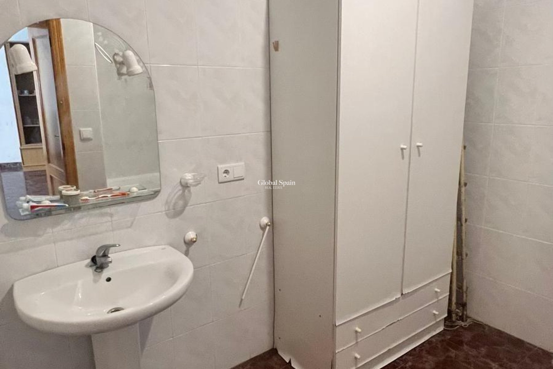 Resale - HOUSE -
TORREVIEJA - Estacion de autobuses