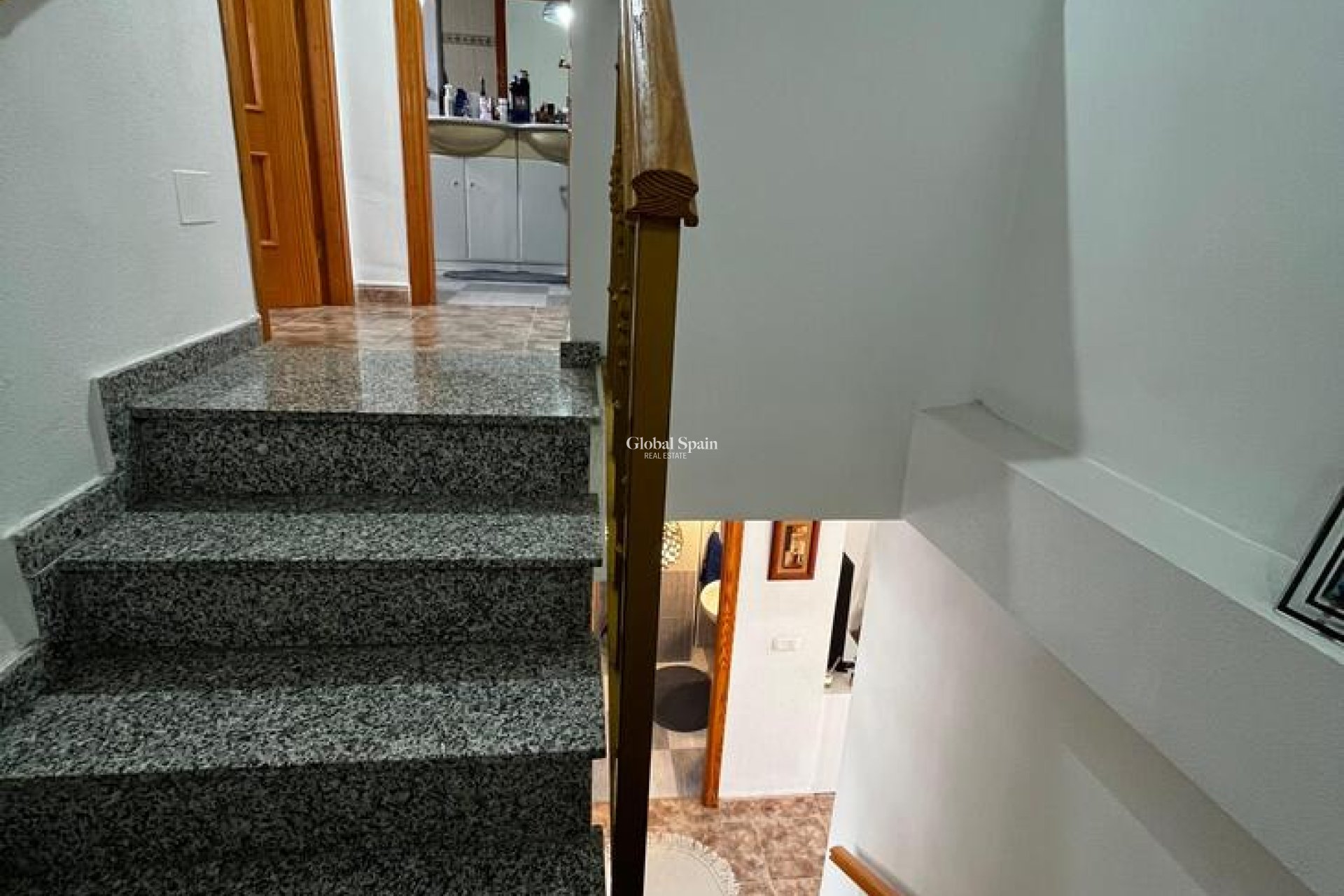 Resale - HOUSE -
TORREVIEJA - La Florida