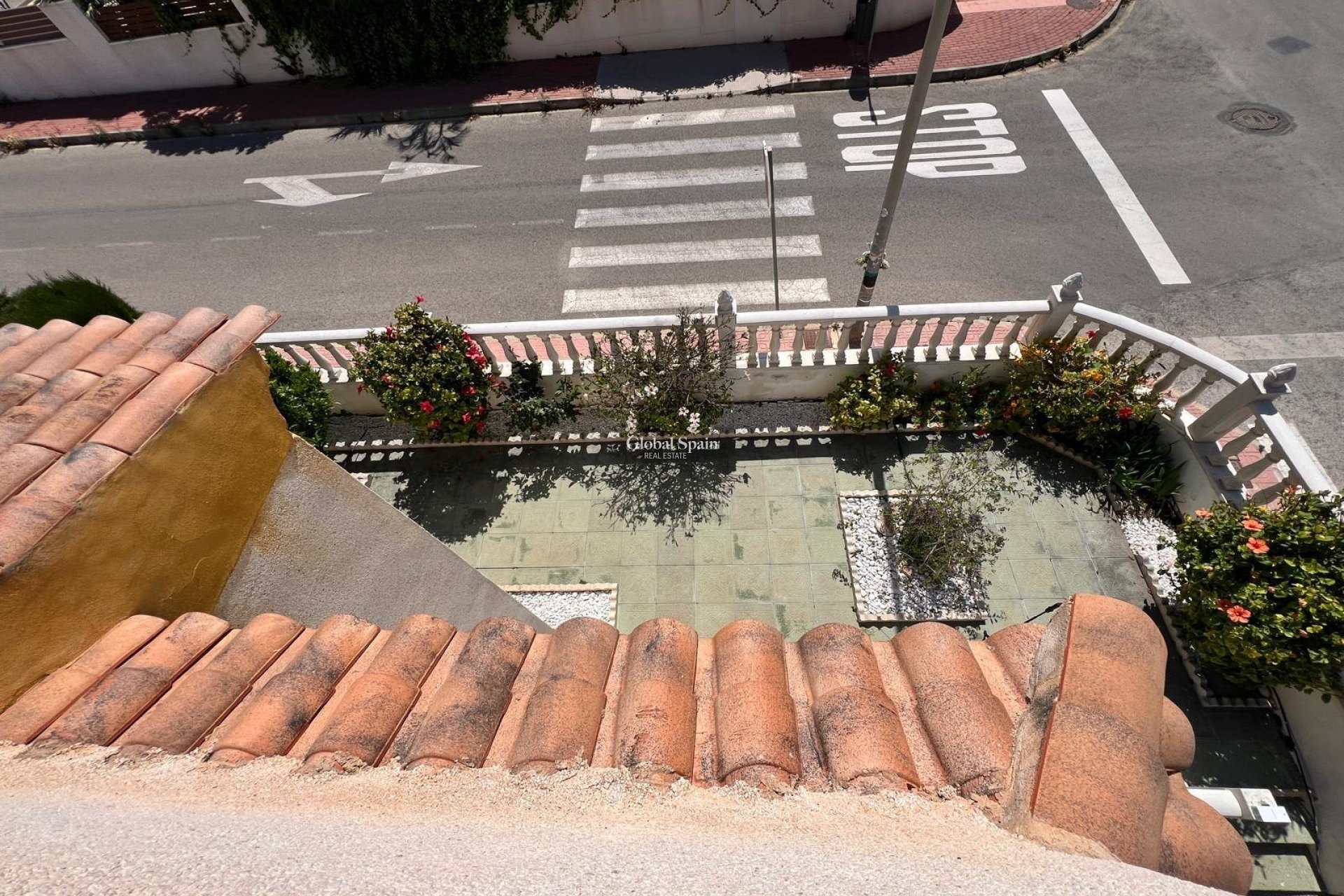 Resale - HOUSE -
TORREVIEJA - La Mata