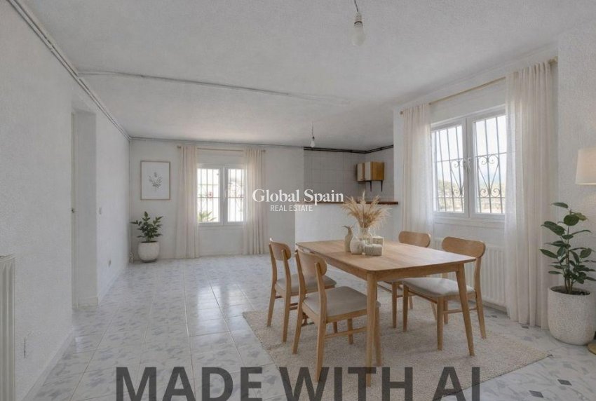 Resale - HOUSE -
TORREVIEJA - La Siesta - El Salado - Torreta