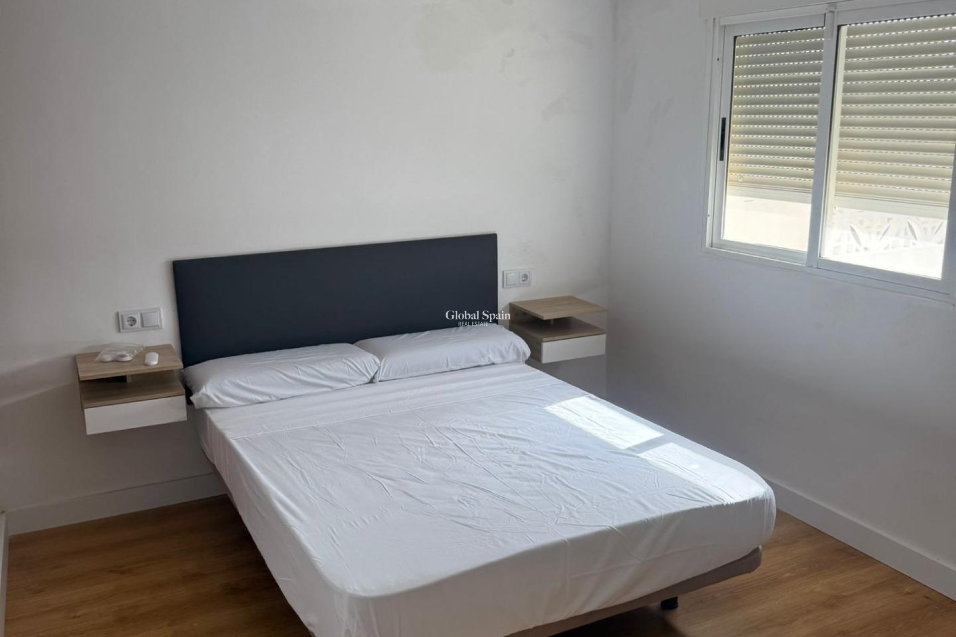 Resale - HOUSE -
TORREVIEJA - La Siesta - El Salado - Torreta