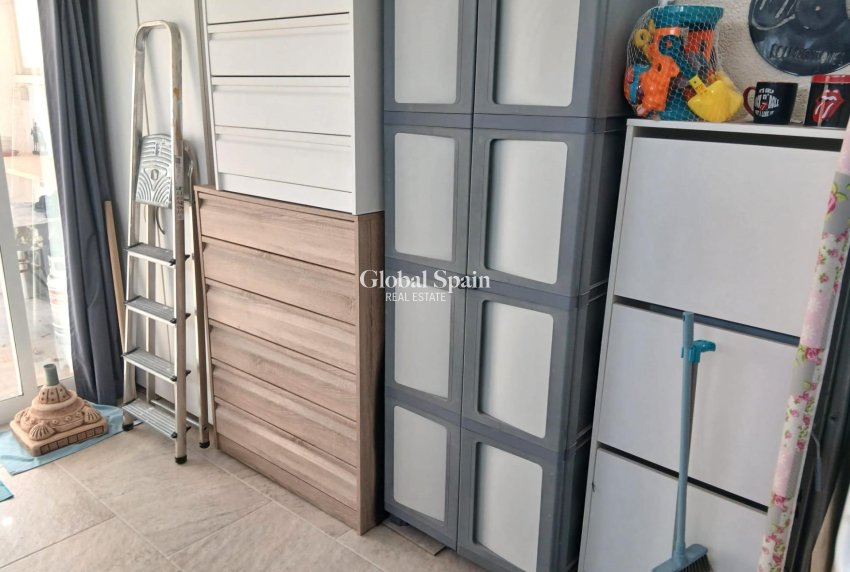 Resale - HOUSE -
TORREVIEJA - La Siesta - El Salado - Torreta