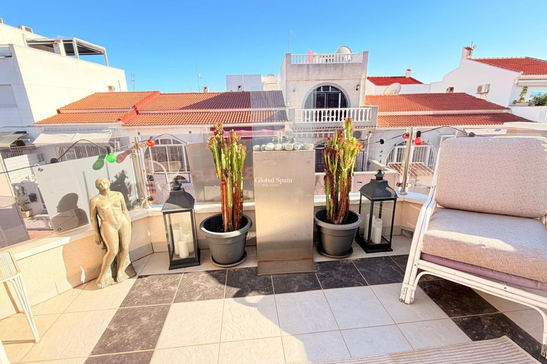Resale - HOUSE -
TORREVIEJA - La Siesta - El Salado - Torreta