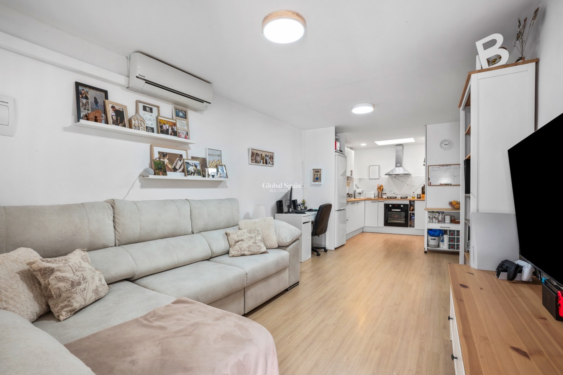 Resale - House -
TORREVIEJA - La Siesta