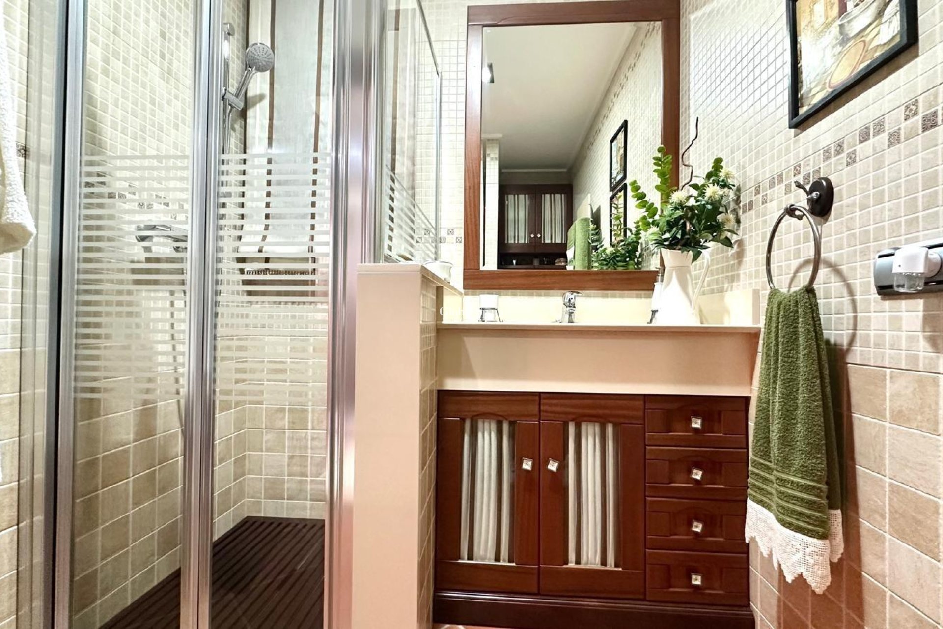 Resale - HOUSE -
TORREVIEJA - La Siesta