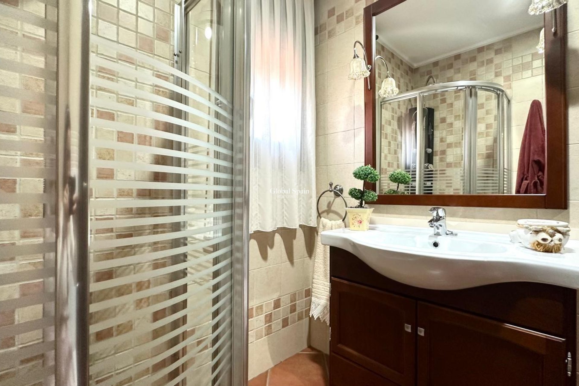 Resale - HOUSE -
TORREVIEJA - La Siesta