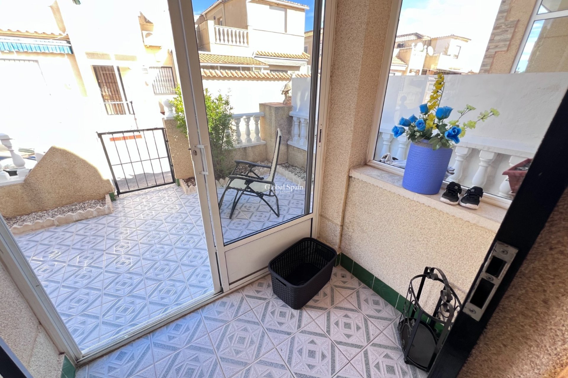 Resale - House -
TORREVIEJA - La Siesta