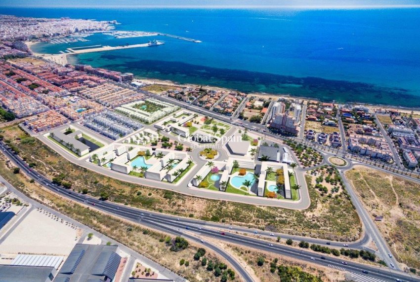 Resale - HOUSE -
TORREVIEJA - La Veleta