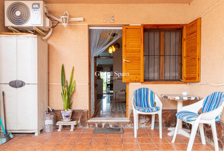 Resale - House -
TORREVIEJA - LOS BALCONES - LOS ALTOS