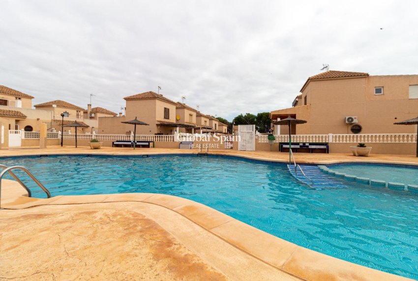 Resale - House -
TORREVIEJA - LOS BALCONES - LOS ALTOS