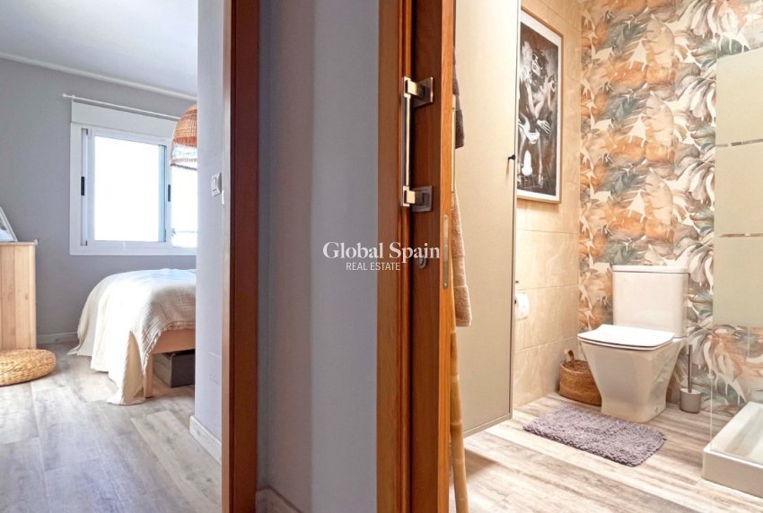 Resale - House -
TORREVIEJA - LOS BALCONES - LOS ALTOS