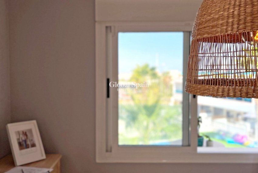 Resale - House -
TORREVIEJA - LOS BALCONES - LOS ALTOS