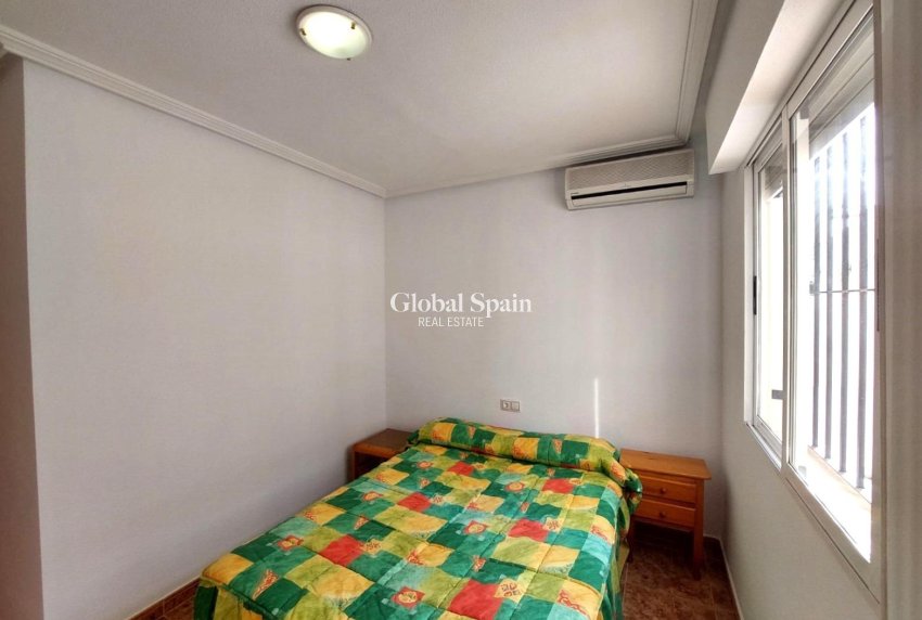 Resale - House -
TORREVIEJA - LOS BALCONES - LOS ALTOS