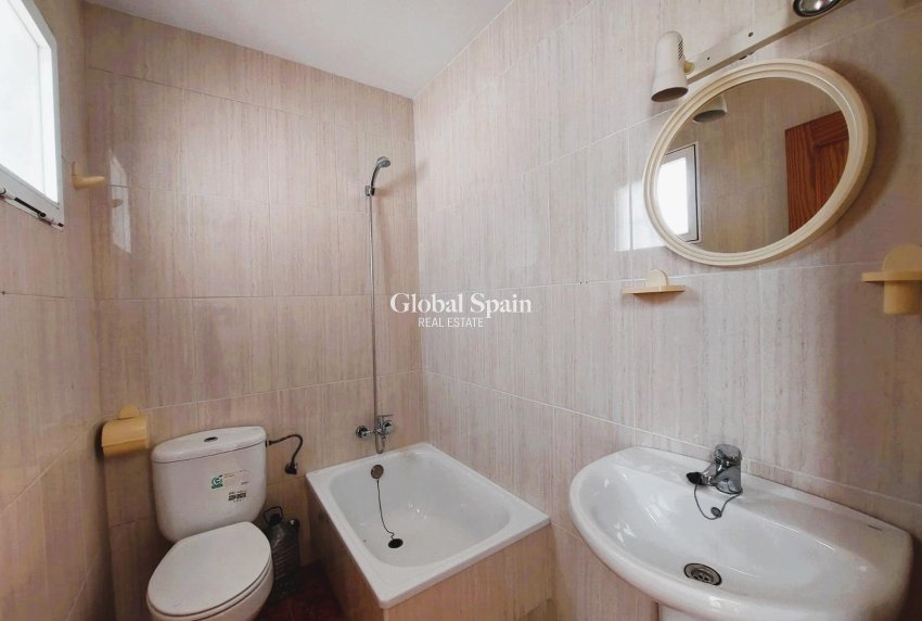 Resale - House -
TORREVIEJA - LOS BALCONES - LOS ALTOS