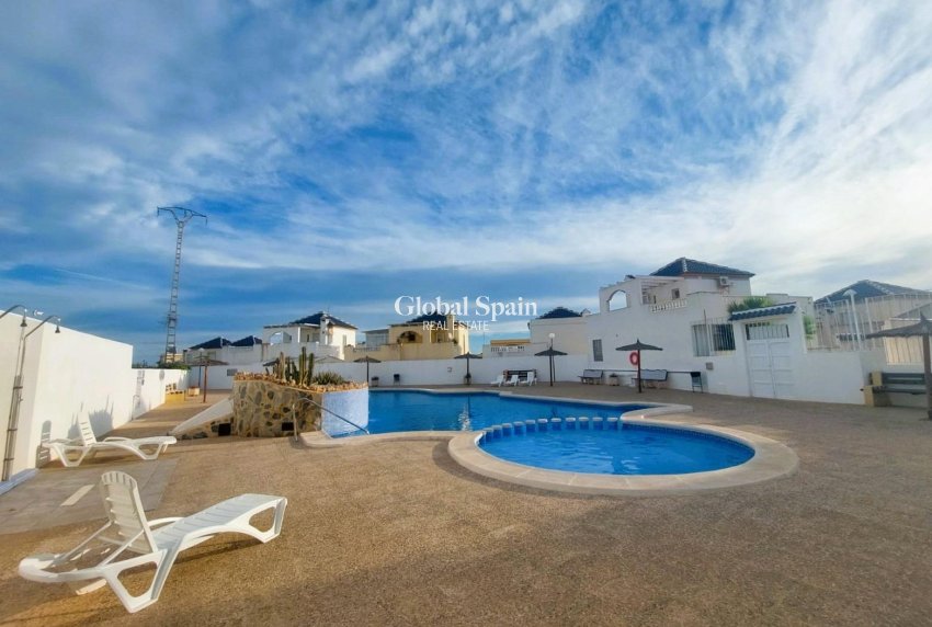 Resale - House -
TORREVIEJA - LOS BALCONES - LOS ALTOS