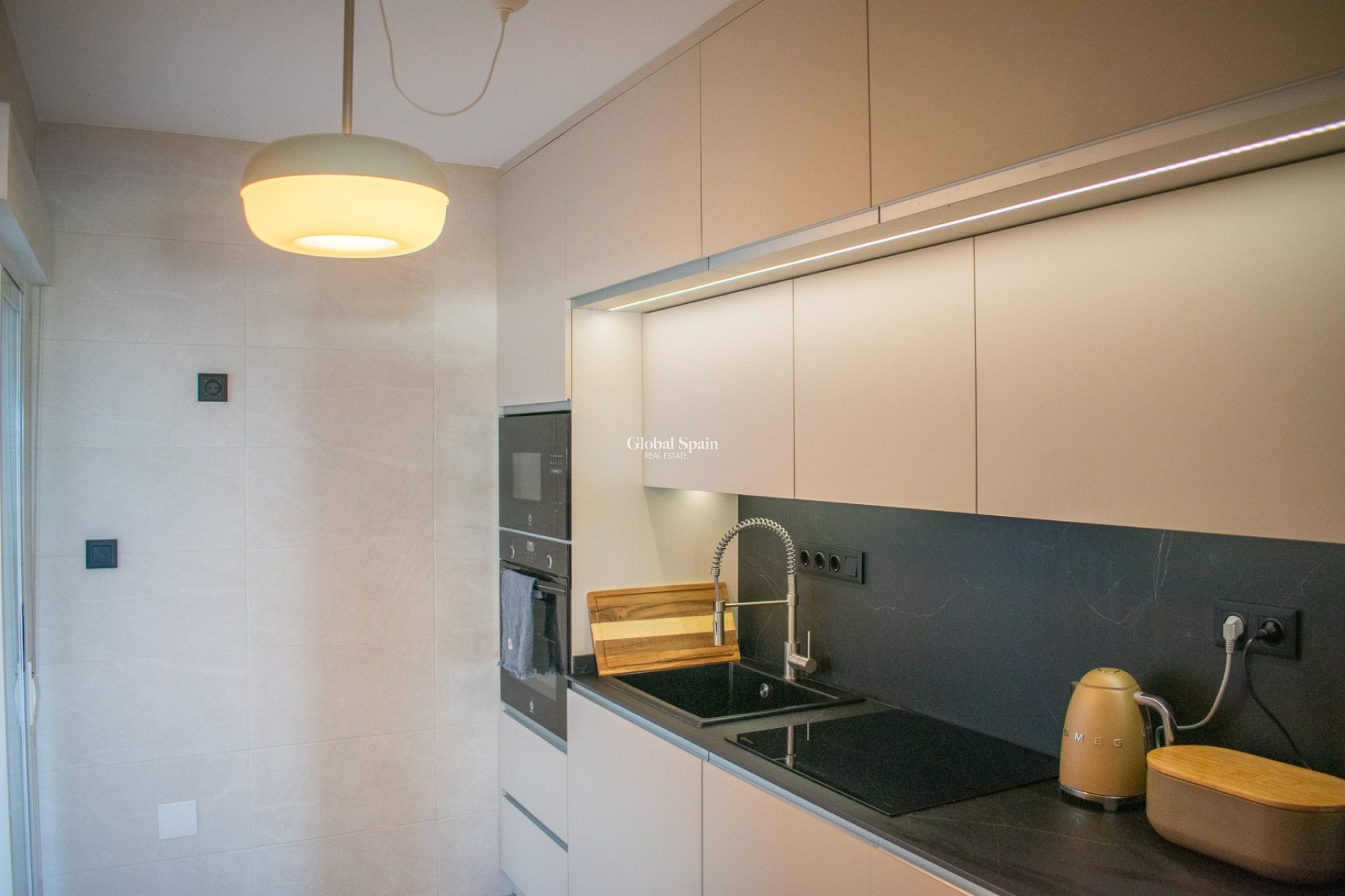 Resale - HOUSE -
TORREVIEJA - LOS BALCONES - LOS ALTOS