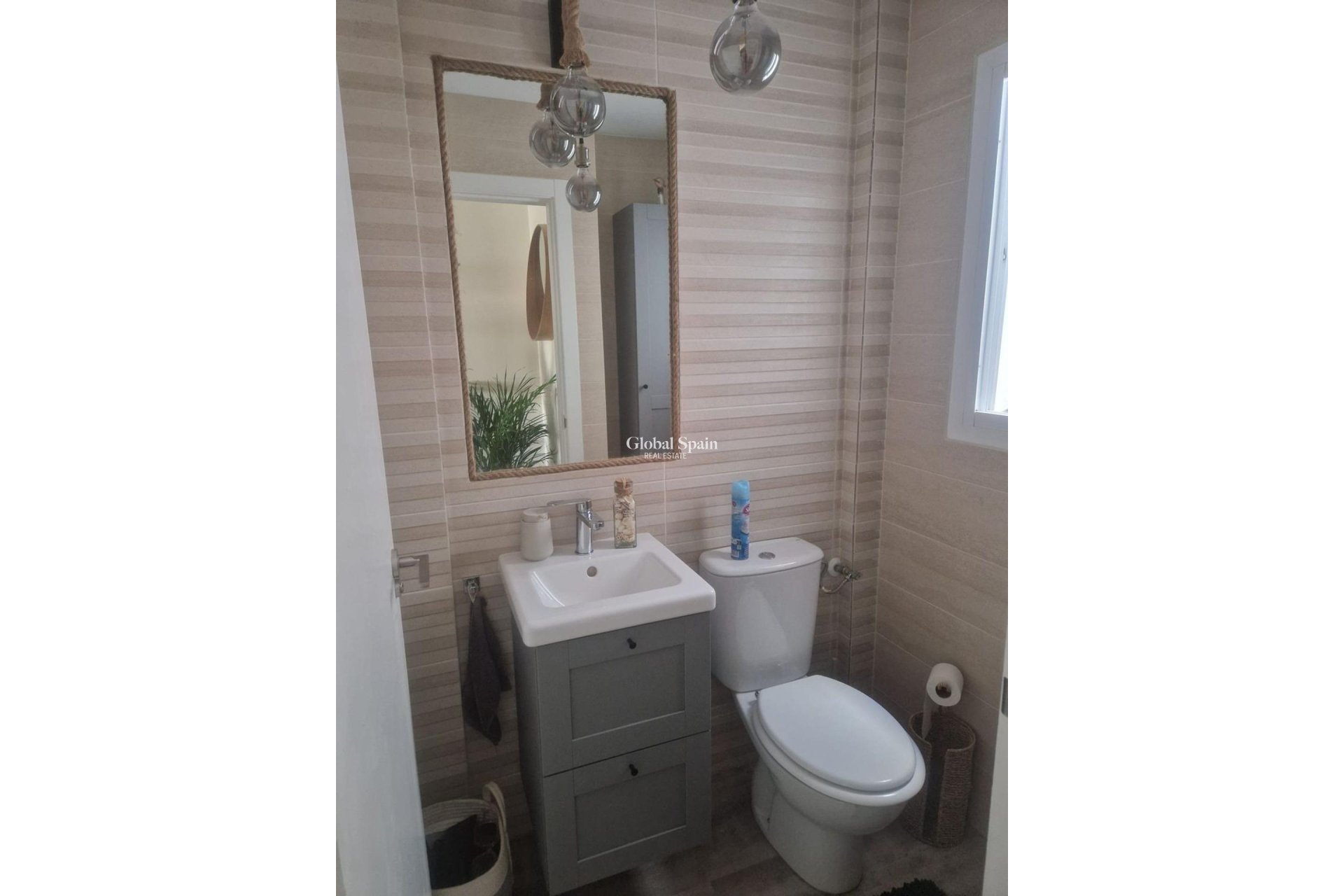 Resale - HOUSE -
TORREVIEJA - LOS BALCONES - LOS ALTOS