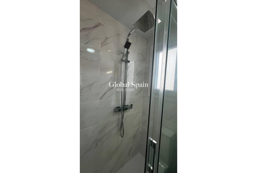 Resale - HOUSE -
TORREVIEJA - LOS BALCONES - LOS ALTOS