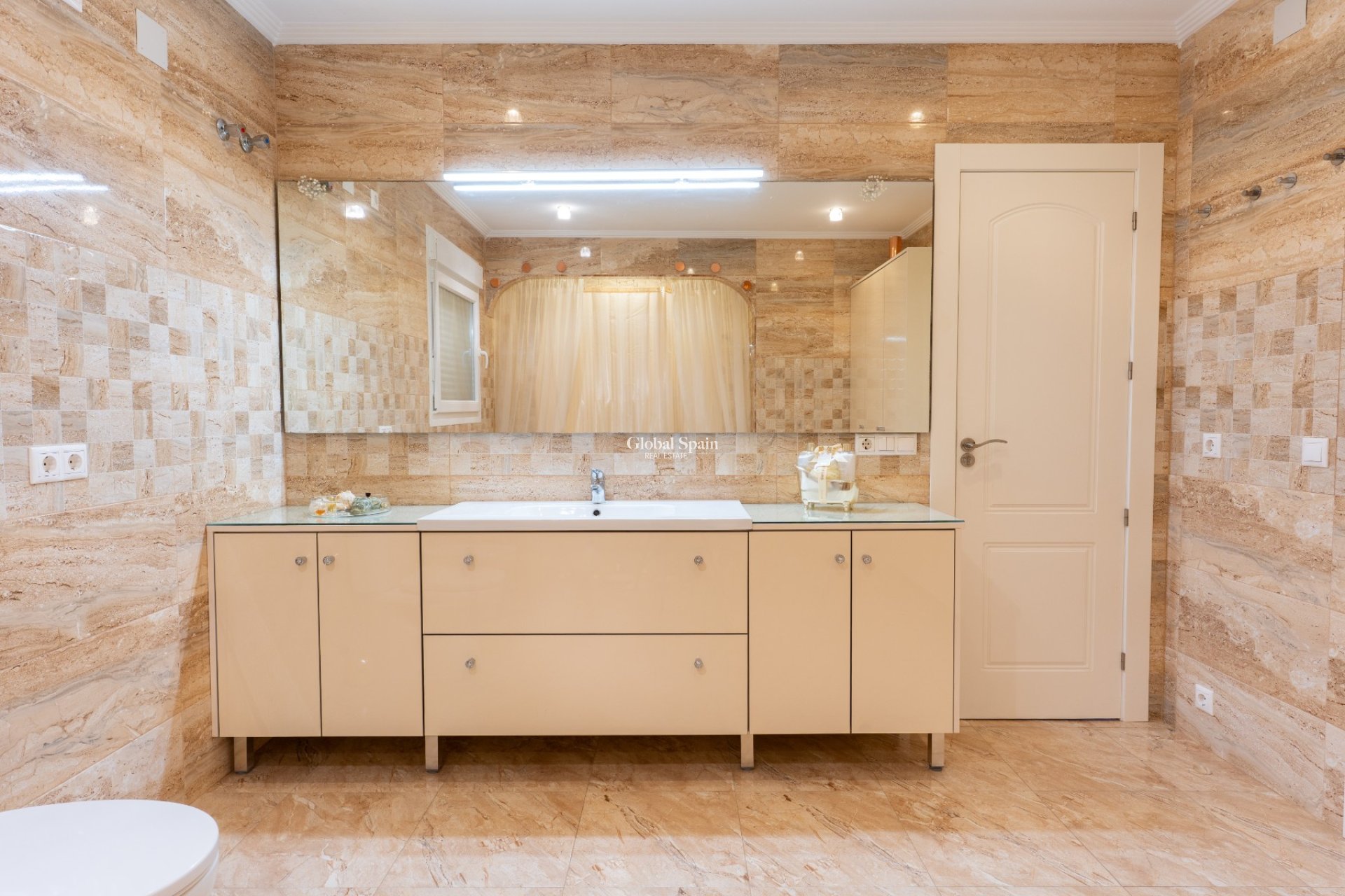 Resale - HOUSE -
TORREVIEJA - LOS BALCONES - LOS ALTOS