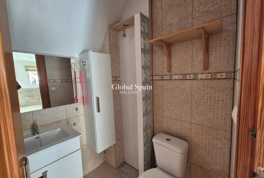 Resale - HOUSE -
TORREVIEJA - LOS BALCONES - LOS ALTOS