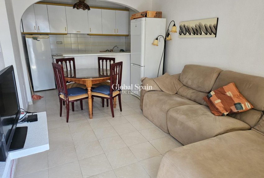 Resale - HOUSE -
TORREVIEJA - LOS BALCONES - LOS ALTOS