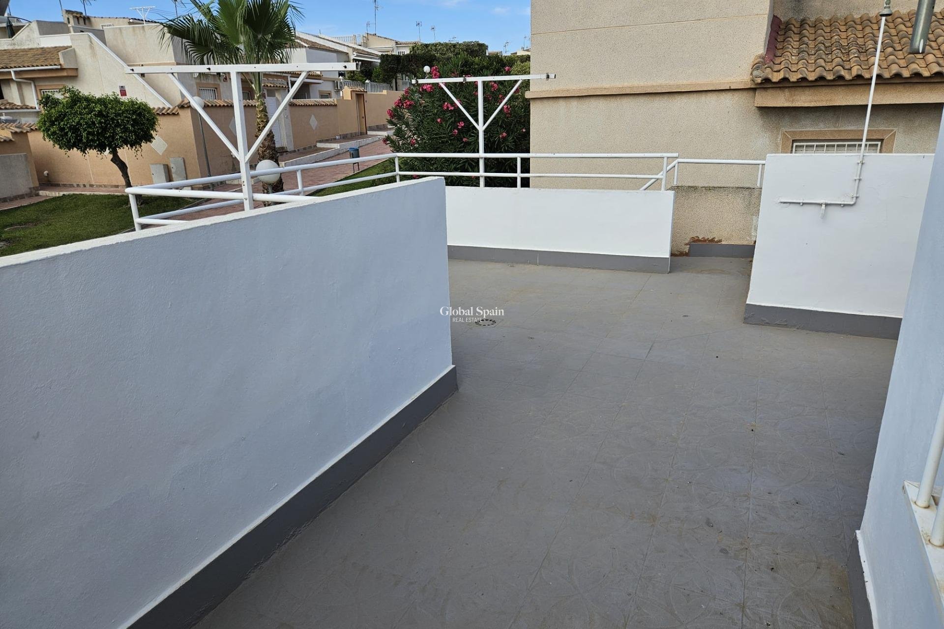 Resale - HOUSE -
TORREVIEJA - LOS BALCONES - LOS ALTOS