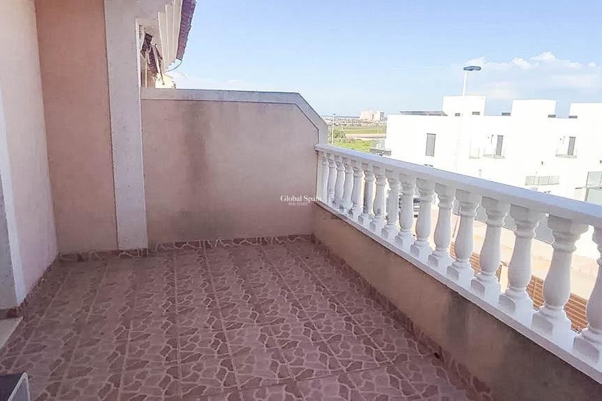 Resale - HOUSE -
TORREVIEJA - LOS BALCONES - LOS ALTOS