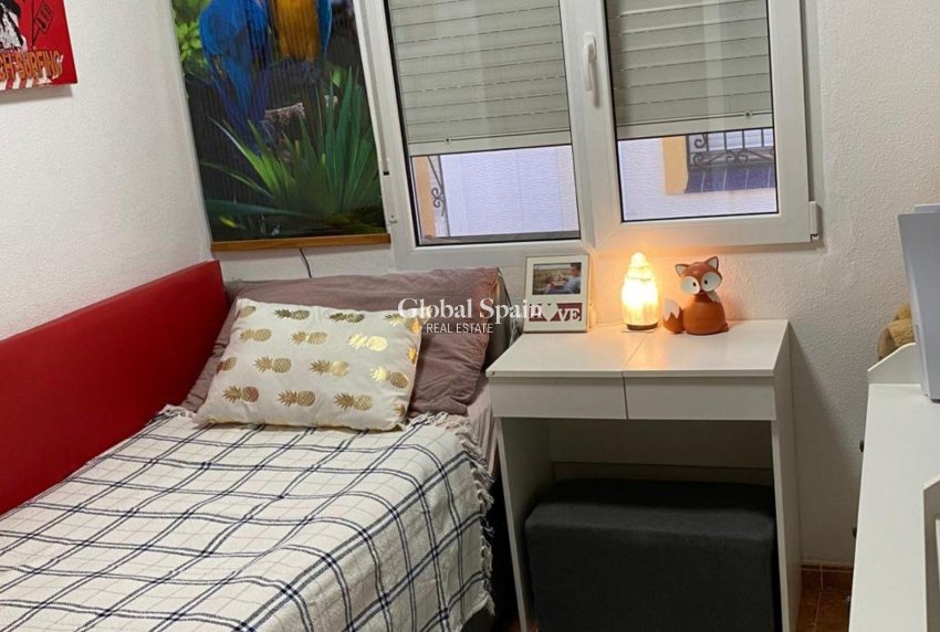 Resale - HOUSE -
TORREVIEJA - LOS BALCONES - LOS ALTOS