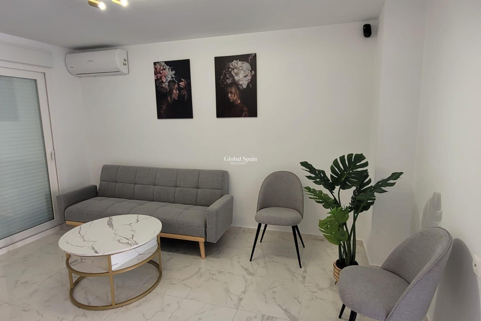 Resale - HOUSE -
TORREVIEJA - LOS BALCONES - LOS ALTOS