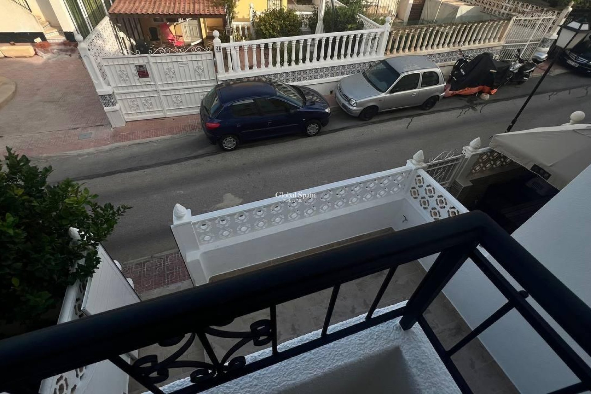 Resale - HOUSE -
TORREVIEJA - LOS BALCONES - LOS ALTOS
