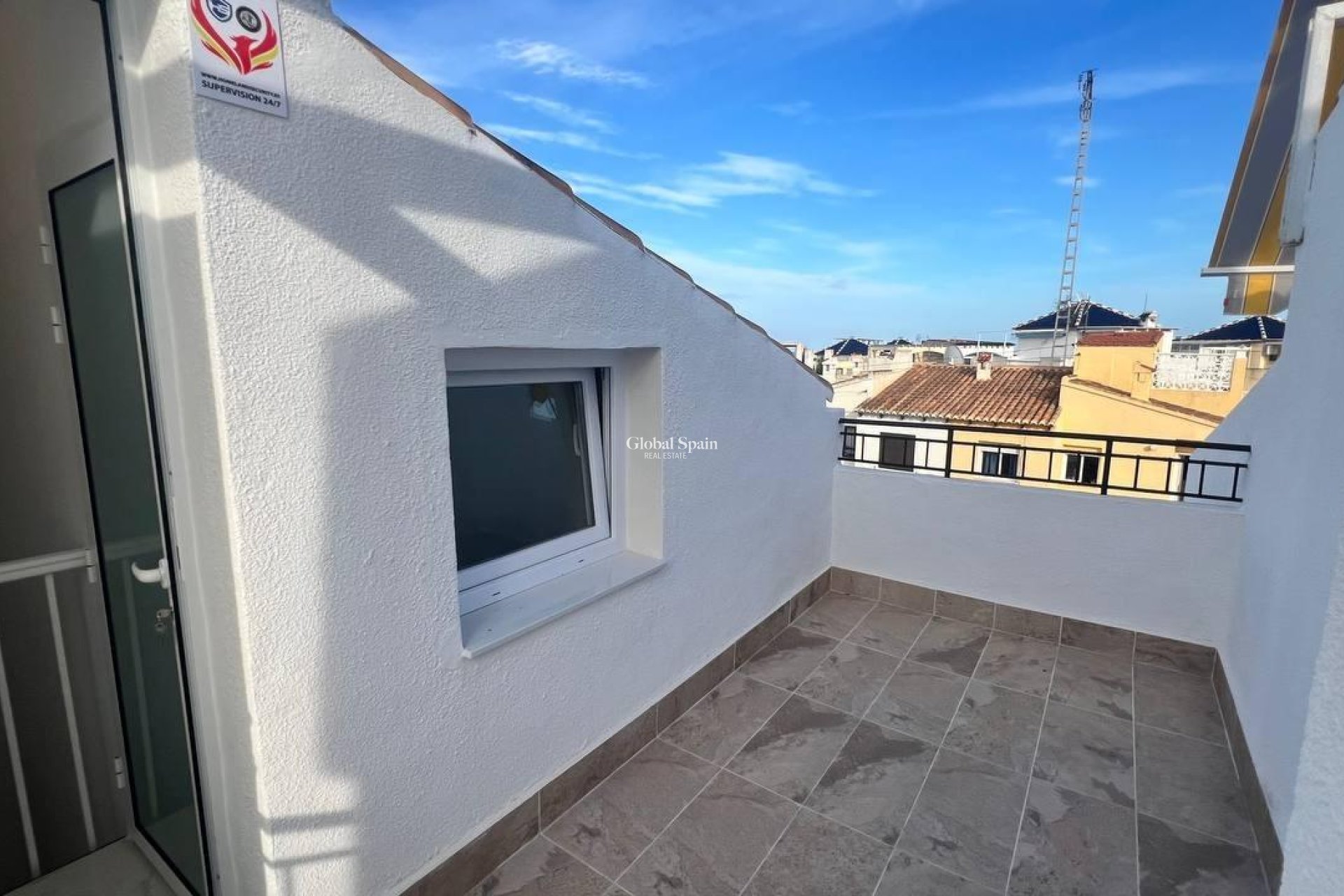 Resale - HOUSE -
TORREVIEJA - LOS BALCONES - LOS ALTOS