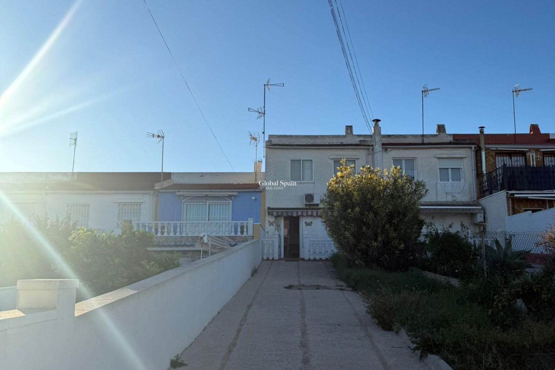 Resale - HOUSE -
TORREVIEJA - LOS BALCONES - LOS ALTOS
