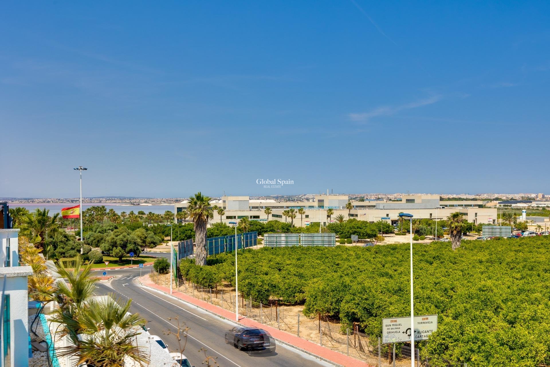 Resale - HOUSE -
TORREVIEJA - LOS BALCONES - LOS ALTOS