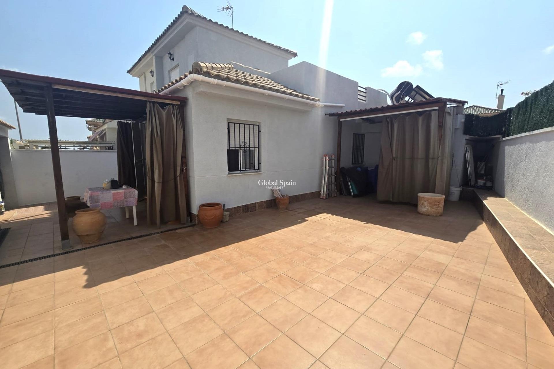 Resale - HOUSE -
TORREVIEJA - LOS BALCONES - LOS ALTOS