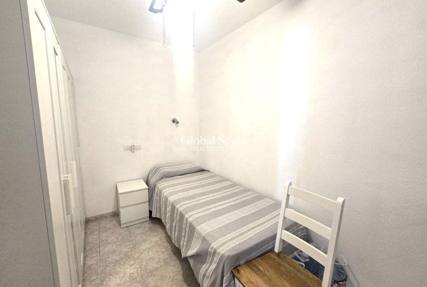 Resale - HOUSE -
TORREVIEJA - LOS BALCONES - LOS ALTOS