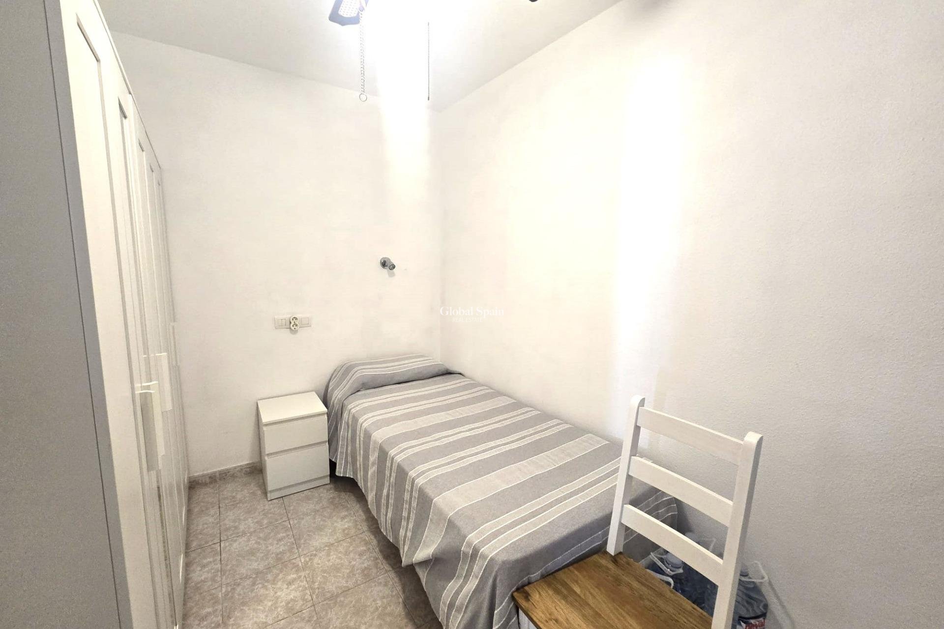 Resale - HOUSE -
TORREVIEJA - LOS BALCONES - LOS ALTOS
