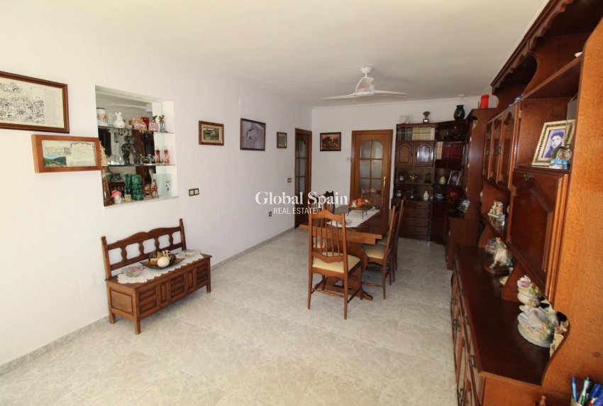 Resale - HOUSE -
TORREVIEJA - LOS BALCONES - LOS ALTOS