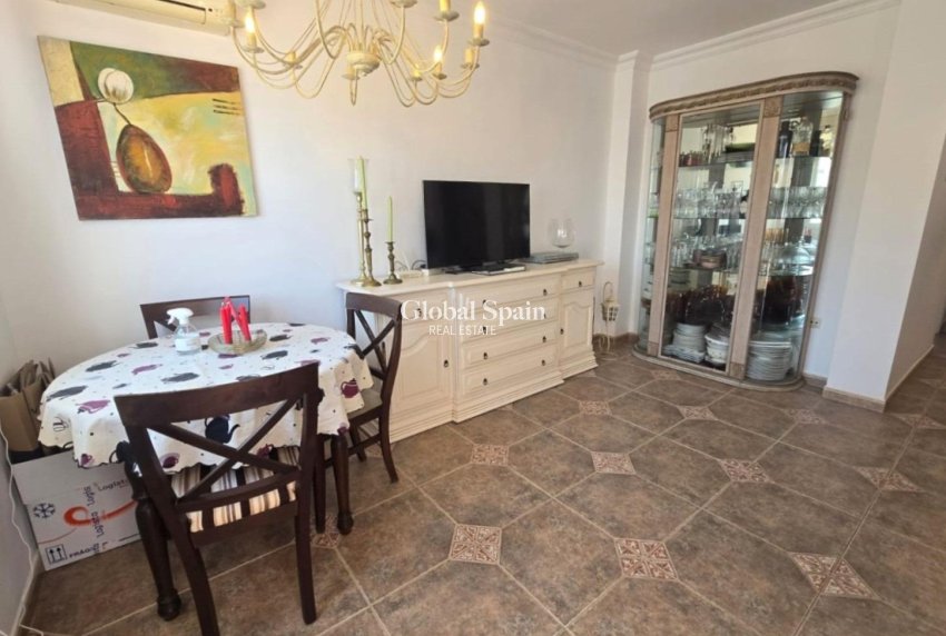 Resale - HOUSE -
TORREVIEJA - LOS BALCONES - LOS ALTOS